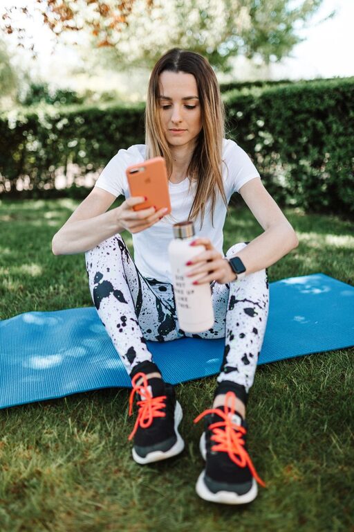 How to Maintain Healthy Phone Habits for Everyday Wellbeing